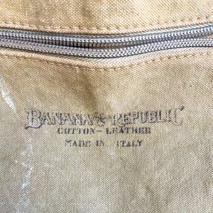 VINTAGE 80’s BANANA REPUBLIC TOTE made in Italy